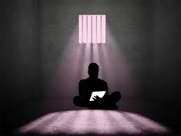 Prisoner-in-light-with-letter